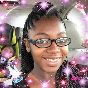 Meet your Posher, Samantha